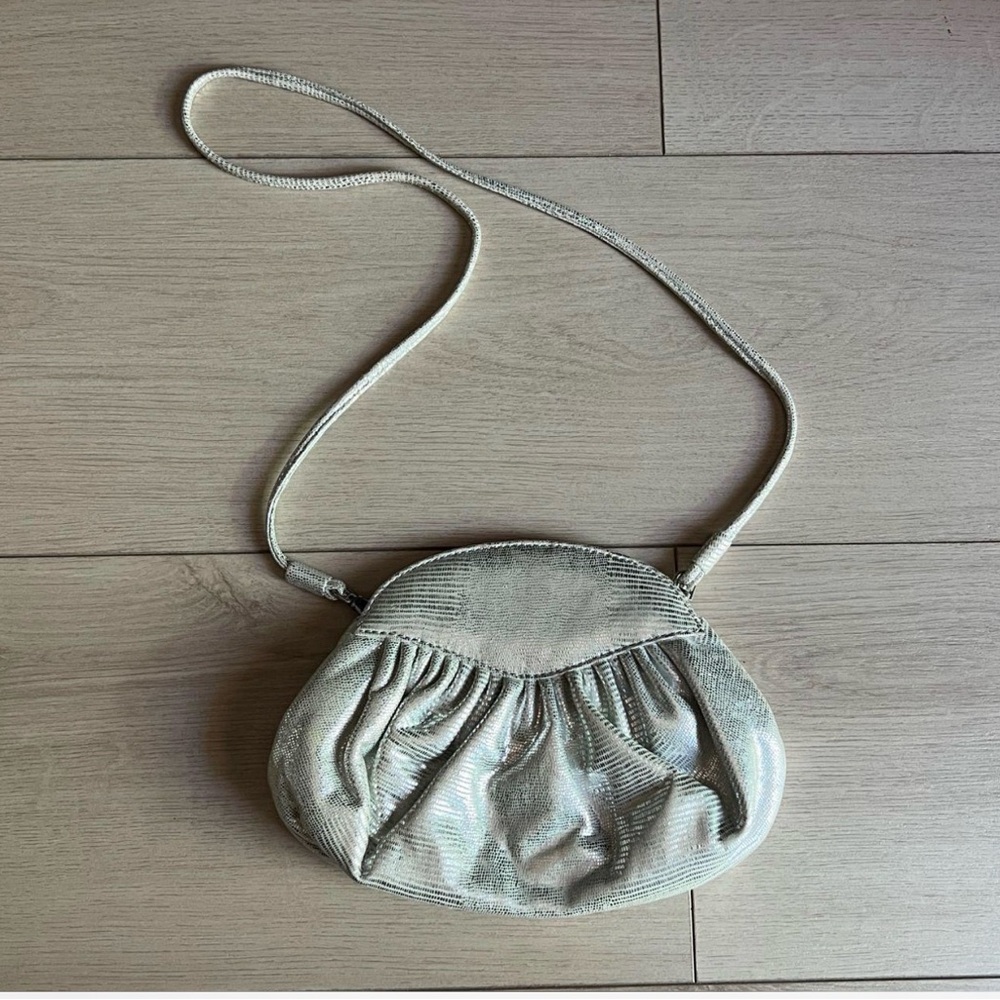 STUART WEITZMAN silver leather clutch purse cross body bag - Picture 4 of 4